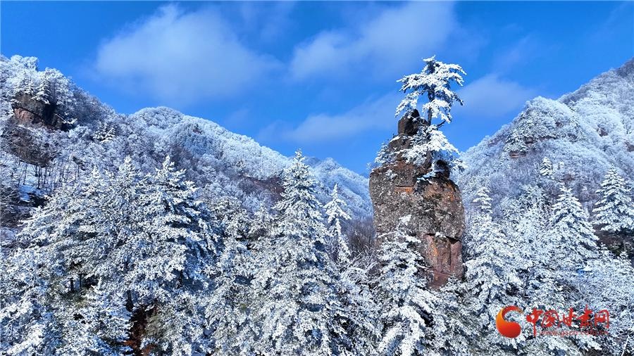 春雪中的莲花台，为何美得如此动人心魄？  第4张