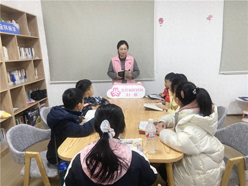 如何通过社区活动激发孩子的阅读兴趣？栖霞区燕子矶街道这样做  第1张