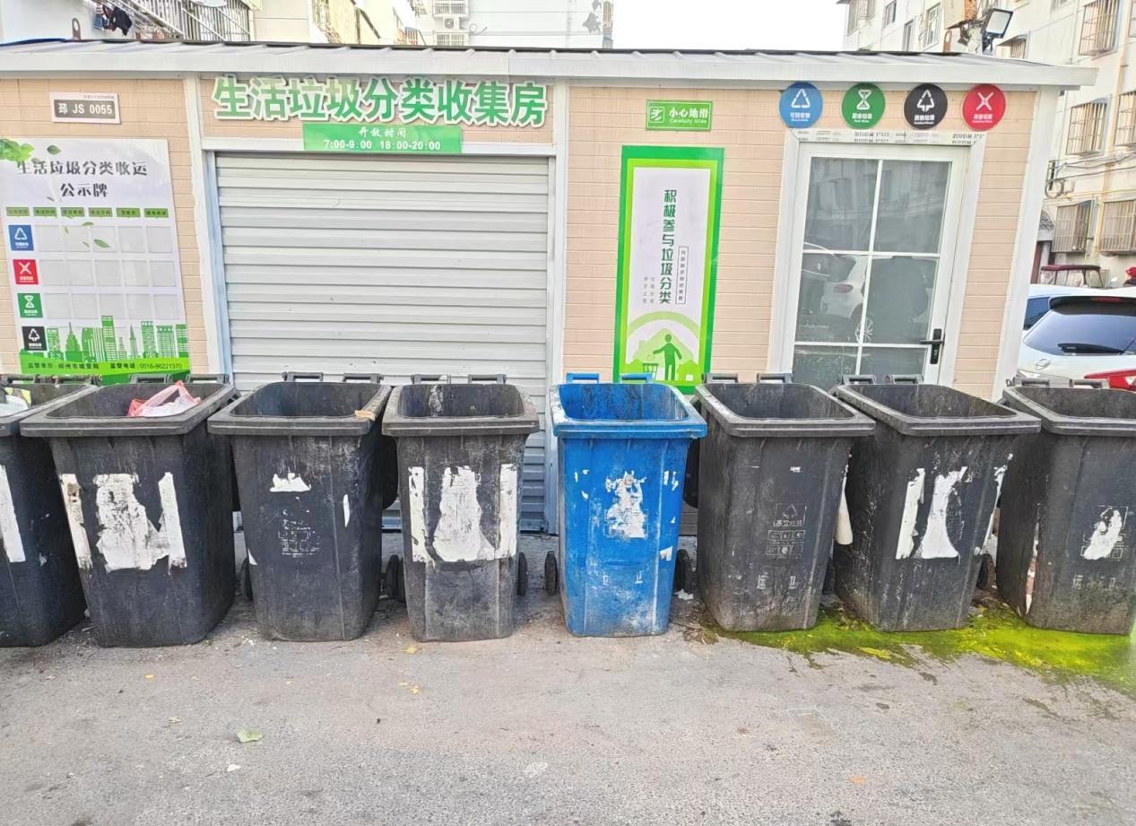 邳州小区环境堪忧！垃圾分类房形同虚设，居民生活何去何从？  第2张