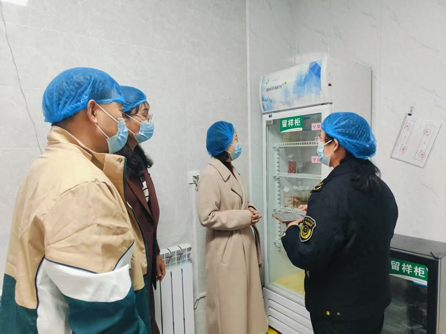 景泰县春雷行动：你的餐桌安全，他们守护得如何？  第1张
