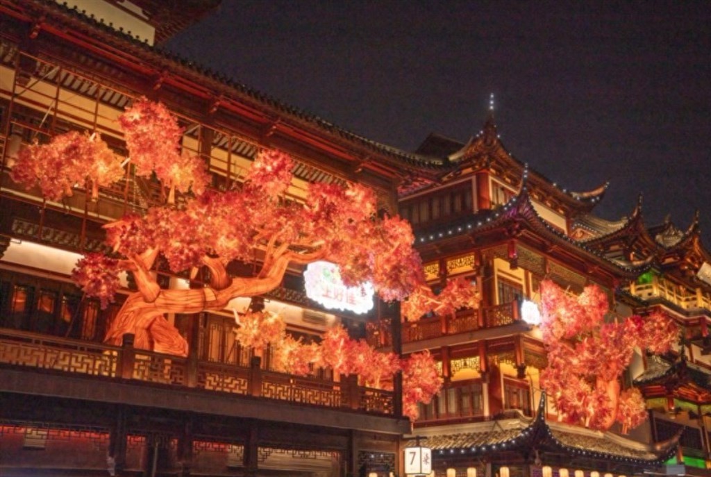 豫园仲春花朝节惊艳亮相！你准备好沉浸在东方美学的视听盛宴了吗？