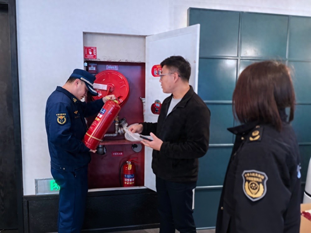 绍兴越城区消防大队如何筑牢高层建筑火灾防控堡垒？揭秘六字诀