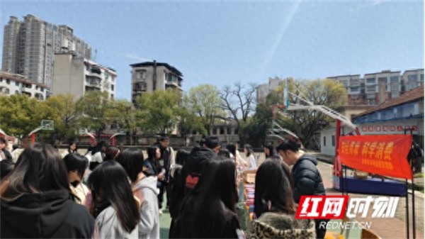化妆品安全知识大揭秘！你知道如何避免不合格产品带来的健康风险吗？  第1张