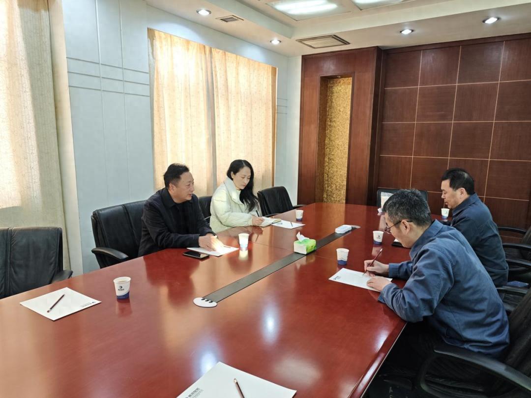 长葛市企业如何应对海外知识产权纠纷?河南分中心工作站揭秘 第1张 长葛市企业如何应对海外知识产权纠纷?河南分中心工作站揭秘 第1张