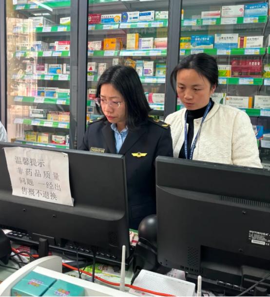 纳雍县市场监管局如何通过3·15活动强化禁毒宣传？全民参与，守护健康安全  第2张