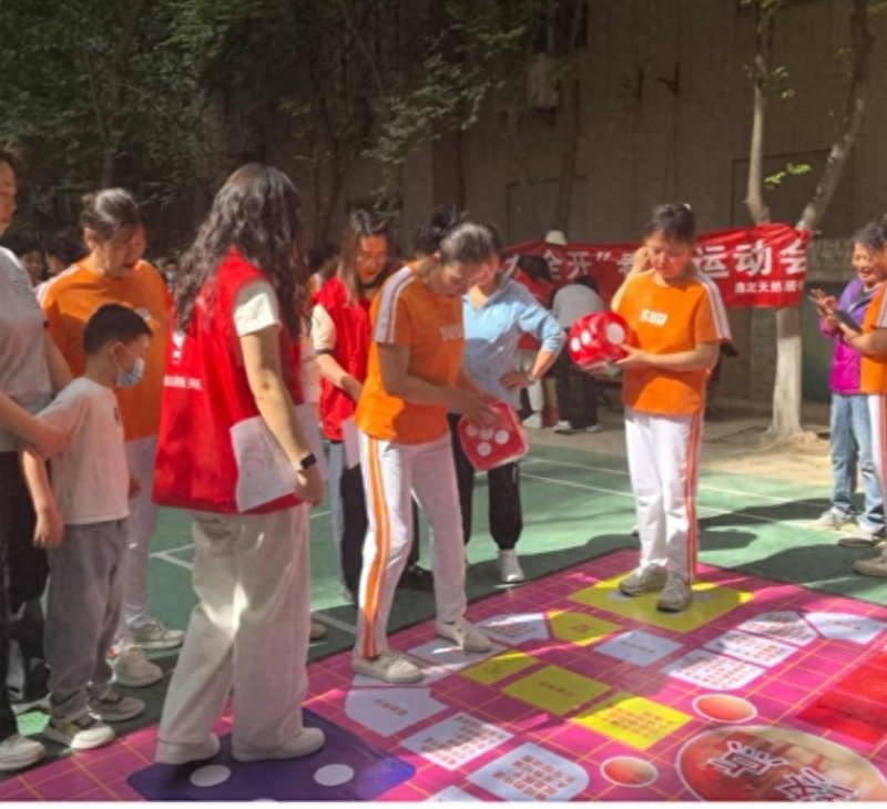 趣味运动会引爆社区欢乐！你家孩子参加了吗？