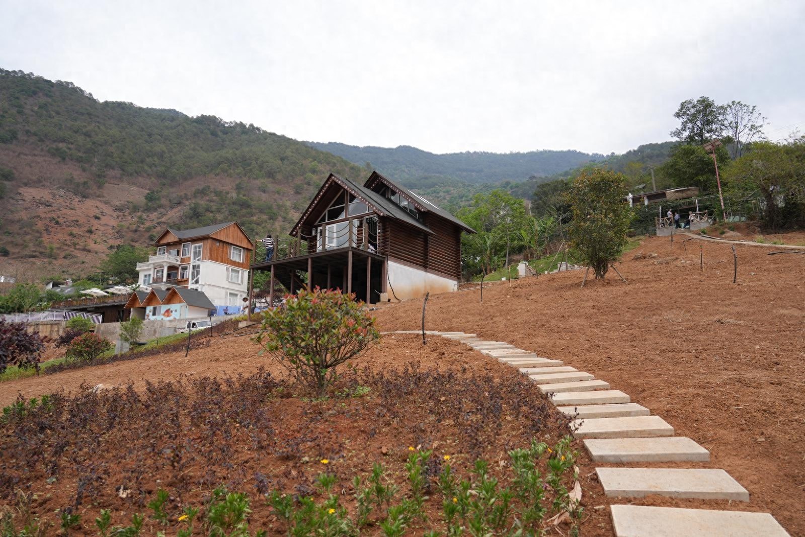乡村振兴新动力！丙舍坝如何通过农文旅融合打造网红打卡地？  第1张