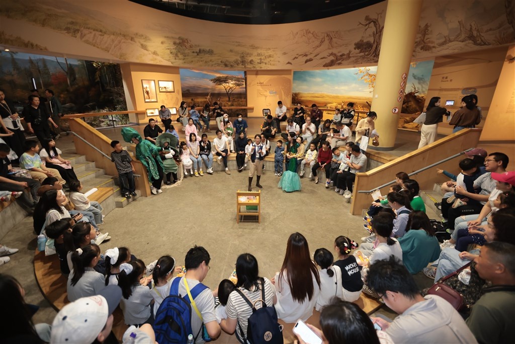 古生物变身美食大厨？上海自然博物馆竟推出恐龙时代限定菜单  第4张