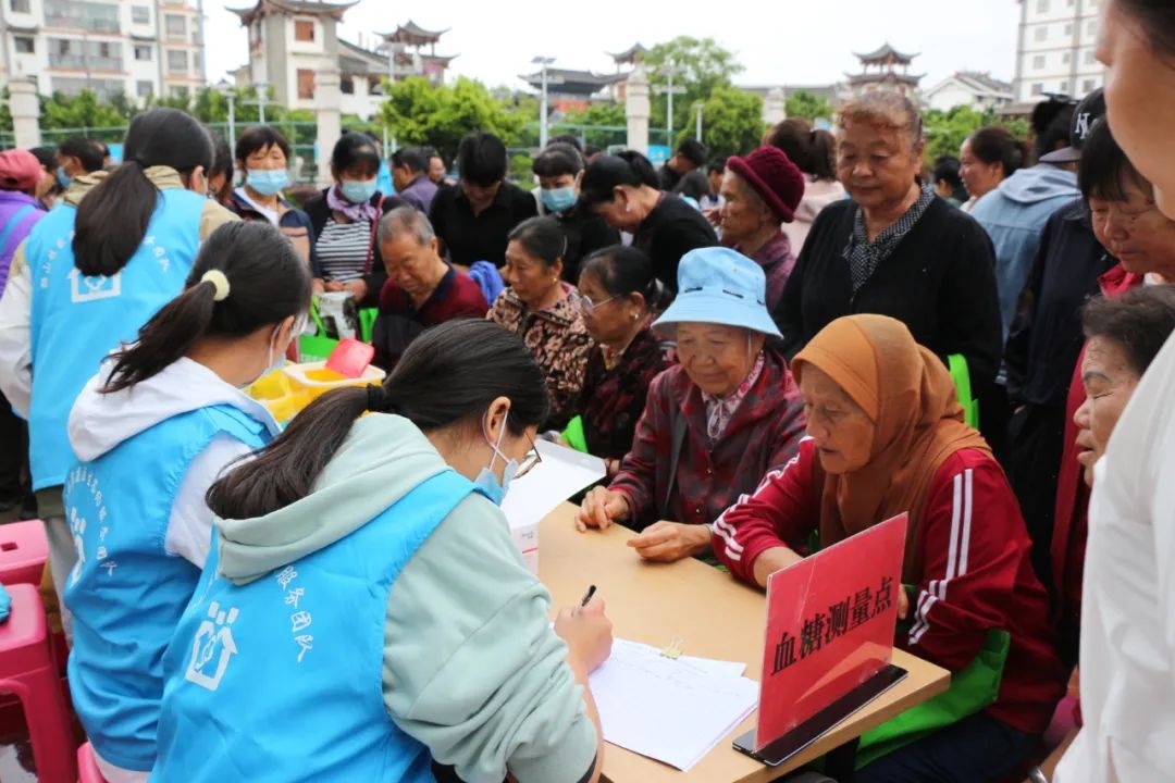 5月19日武定县活动！家庭医生签约服务如何实现三个转变？  第2张