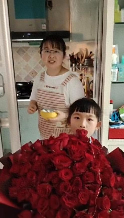 520花399元买99朵玫瑰送妻子遭嫌？背后真相令人暖心  第1张