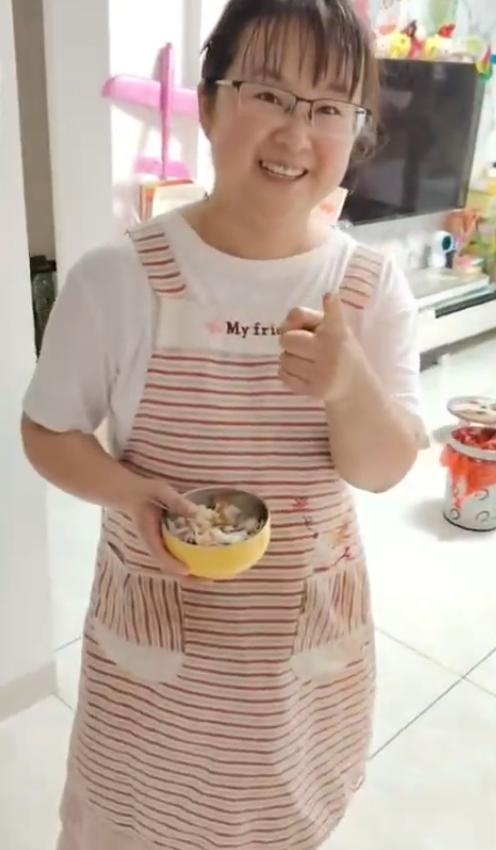 520花399元买99朵玫瑰送妻子遭嫌？背后真相令人暖心  第2张