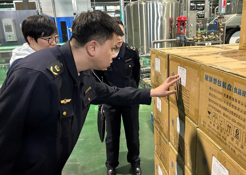 伊春市监局开发区分局严控食品生产！群众舌尖安全谁来守护？  第2张