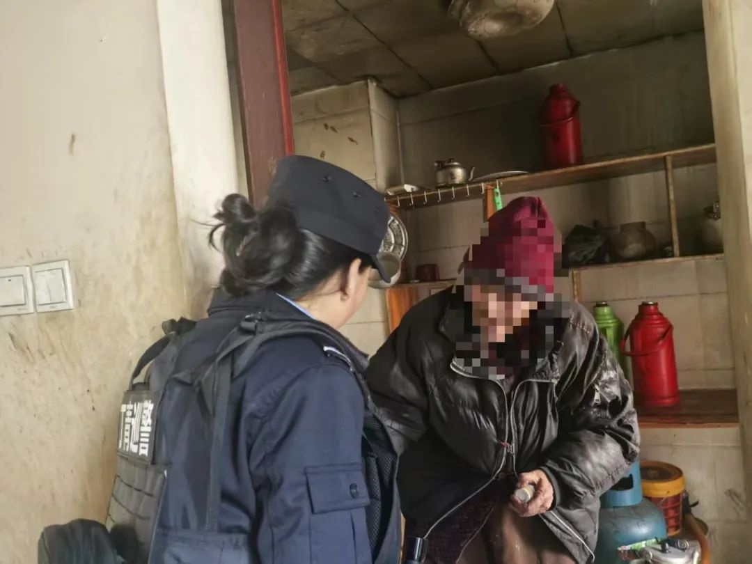 2025年5月21日杂旭社区民警暖心帮扶孤寡老人！你知道背后故事吗？  第3张