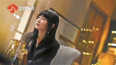 蔷薇风暴中的谢琳慧：职场女强人的真实写照，她的故事你了解多少？  第1张