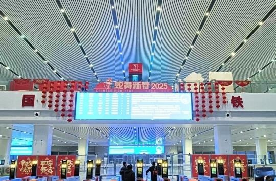 湛江西站春运大动作！14趟夜间高铁+凌晨公交专线，你的出行将如何改变？  第3张