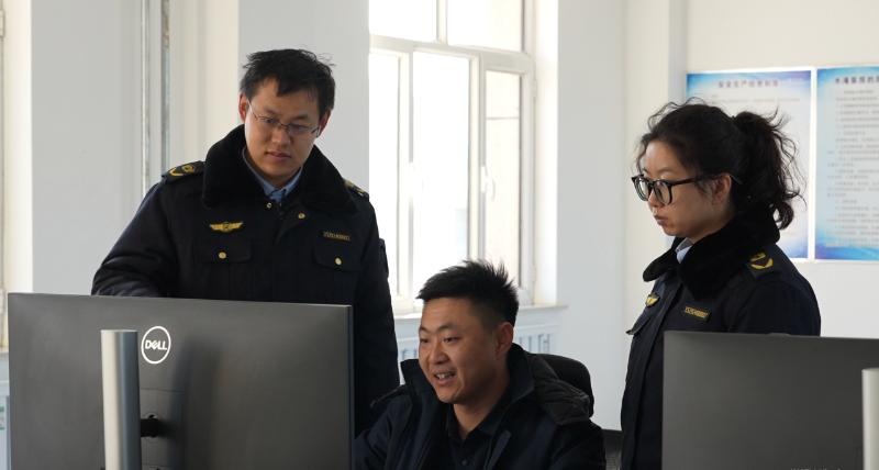 阿拉善高新区如何通过人防技防双管齐下，彻底改善水环境质量？  第2张