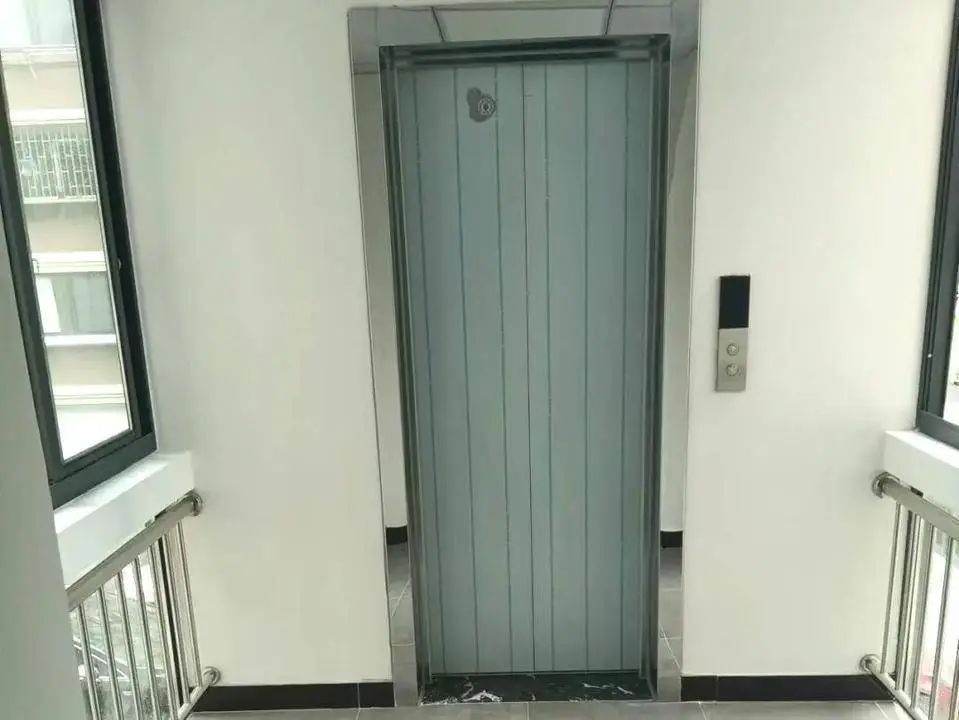 南桥镇良友新村加装电梯,居民为何连送两面锦旗?暖心实事背后的故事 第3张 南桥镇良友新村加装电梯,居民为何连送两面锦旗?暖心实事背后的故事 第3张