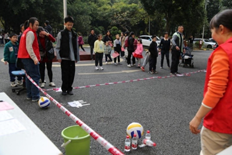 南宁市生态环境局工会新春趣味游园会：你准备好迎接2025年的春节了吗？  第1张