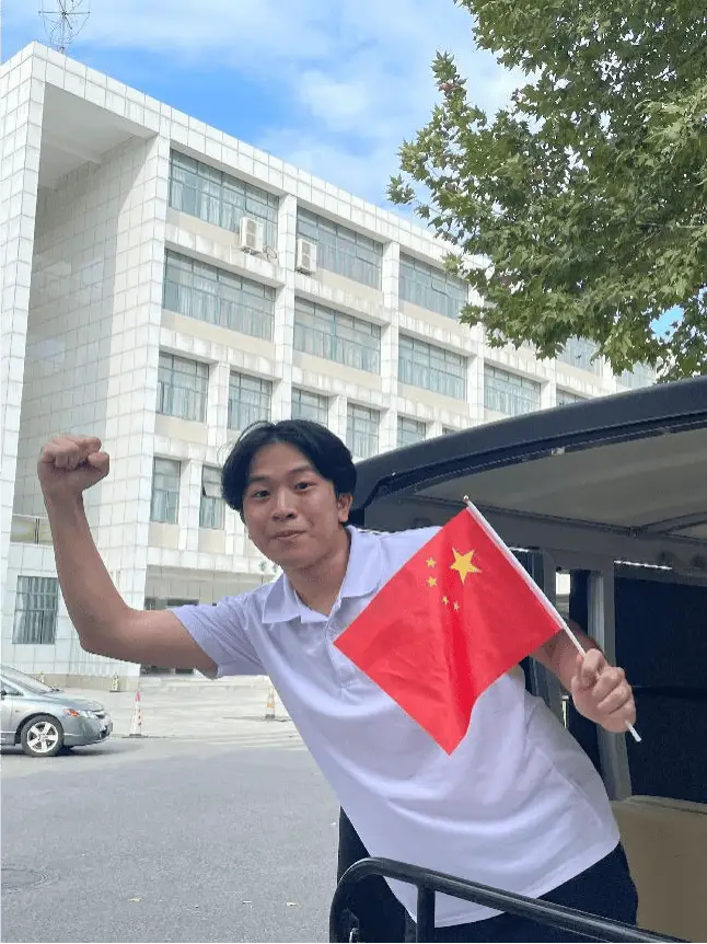 18岁台湾少年为何毅然重返大陆求学？揭秘李宥恩的跨海求学之旅  第1张