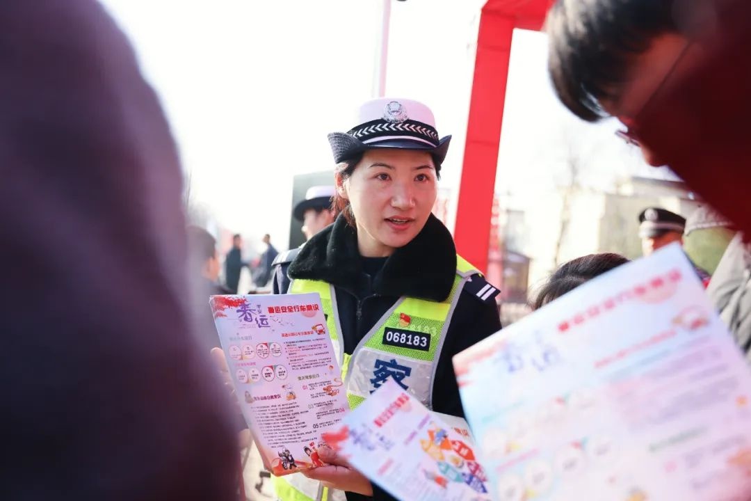亳州警方如何通过三下乡活动，让法治知识深入人心？  第2张