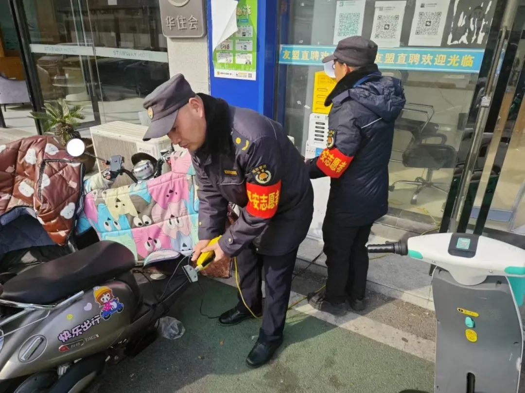 秣陵街道如何打造春节平安防线？快速反应联动岗亭助力和谐稳定  第7张