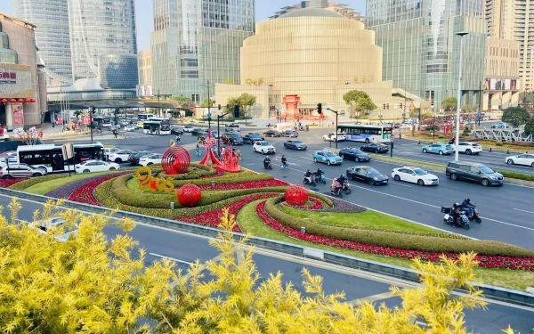 2025年春节，公园绿地如何展现中华文化的独特魅力？  第2张