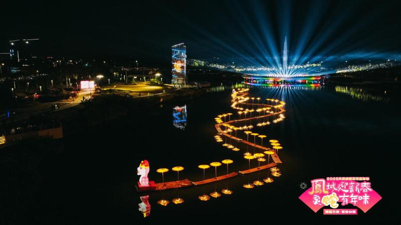 2025大良迎春花市嘉年华：百米金蛇与五彩灯光秀，你准备好迎接这场视觉盛宴了吗？  第2张