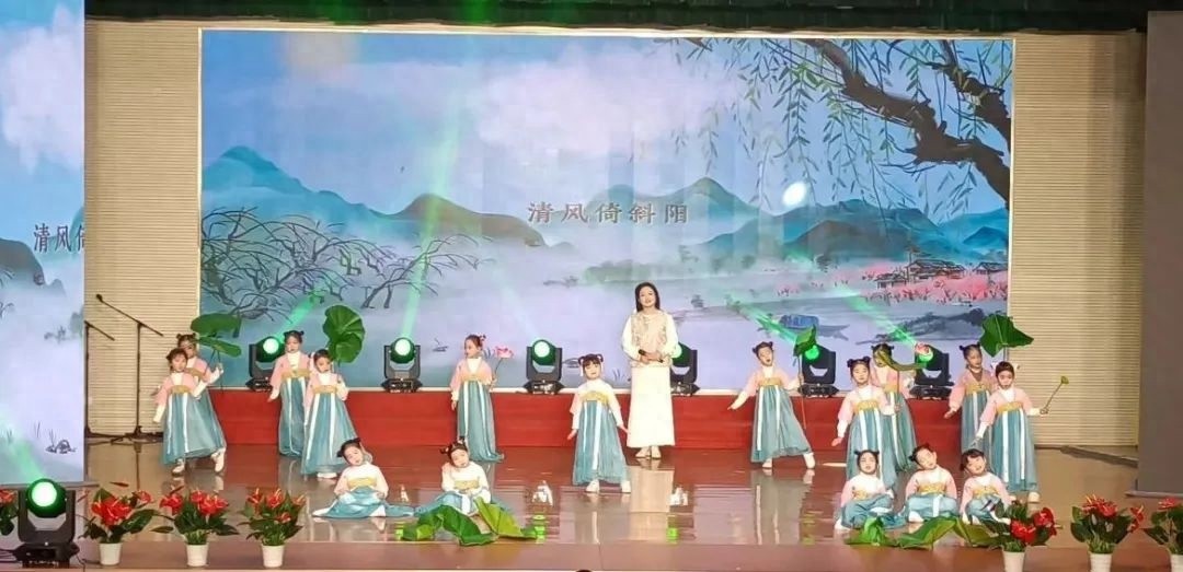 莱芜区张家洼街道百姓春晚：一场年味与温情的视听盛宴，你错过了吗？  第1张