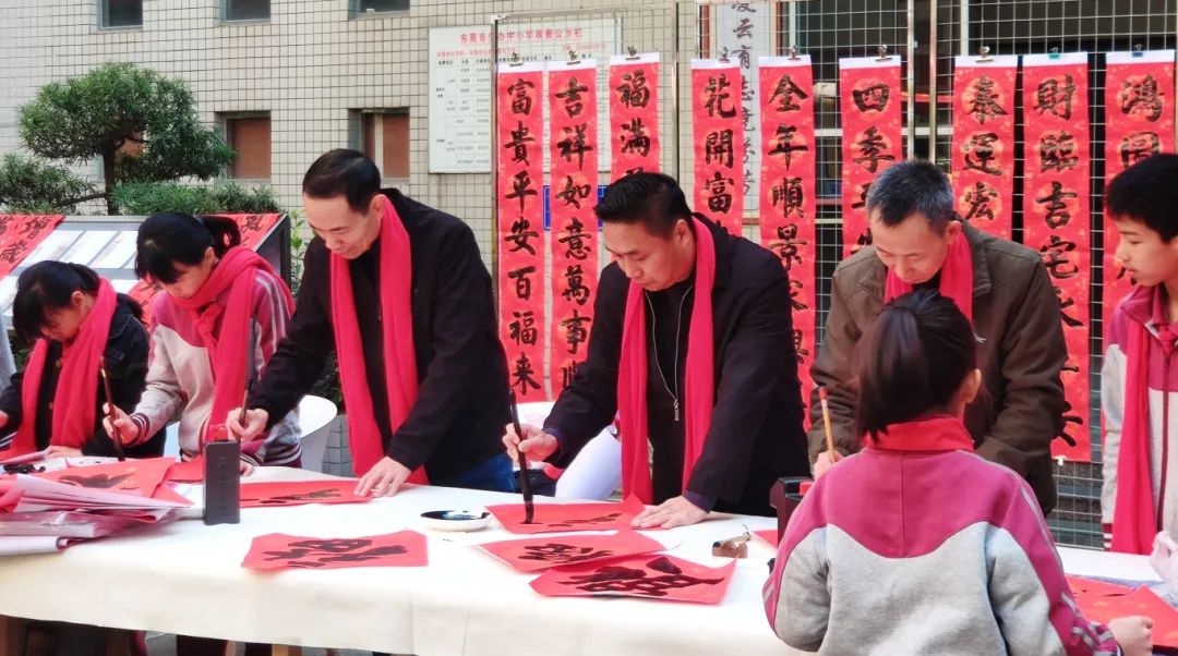 企石镇新春送福活动火热进行中，你准备好迎接巳巳如意的一年了吗？  第4张