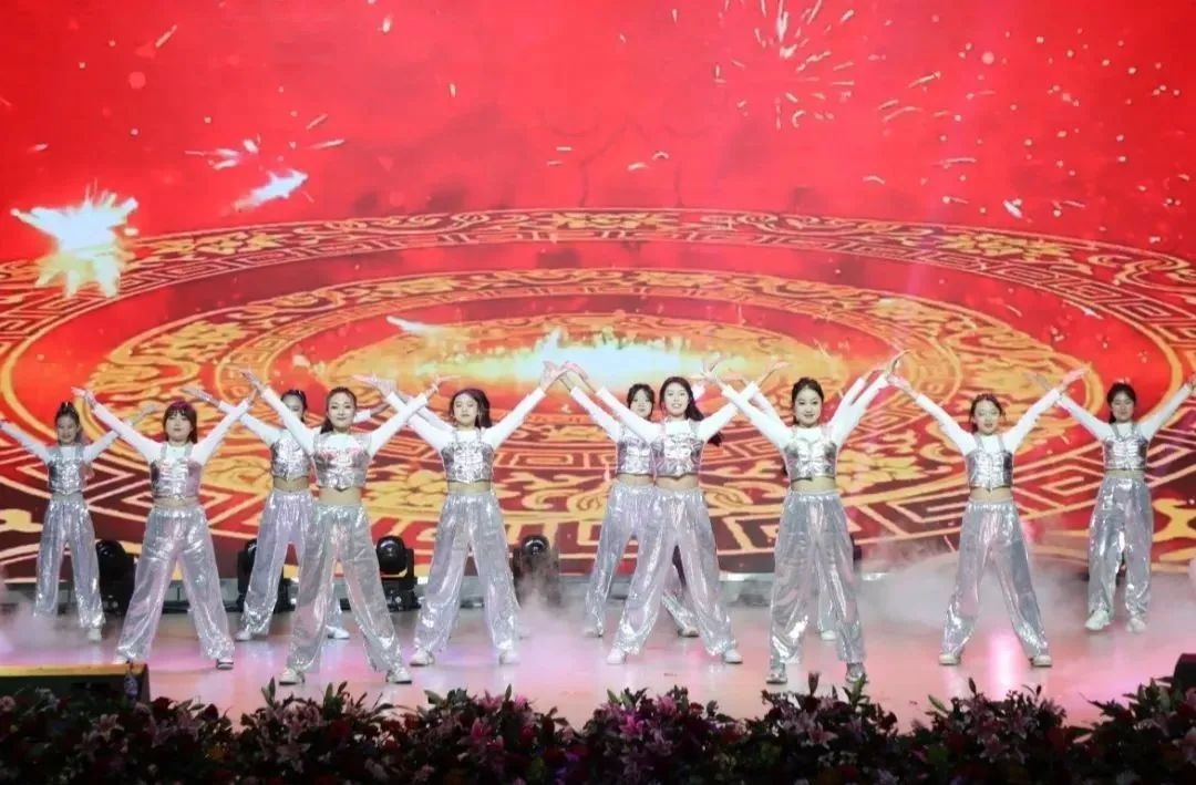 2025年桦甸市百姓春晚：瑞雪迎春，福满人间，你准备好迎接这场视听盛宴了吗？  第10张