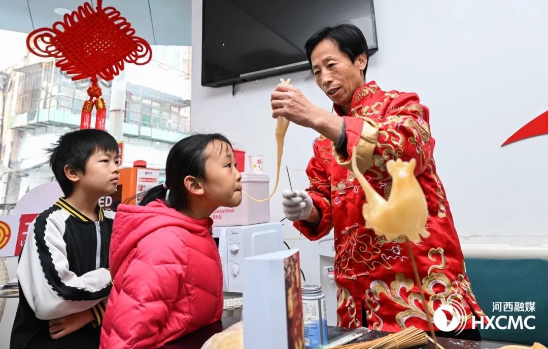 春节临近，河西区如何用传统文化点燃节日氛围？糖人、糖画、剪纸展等你来体验