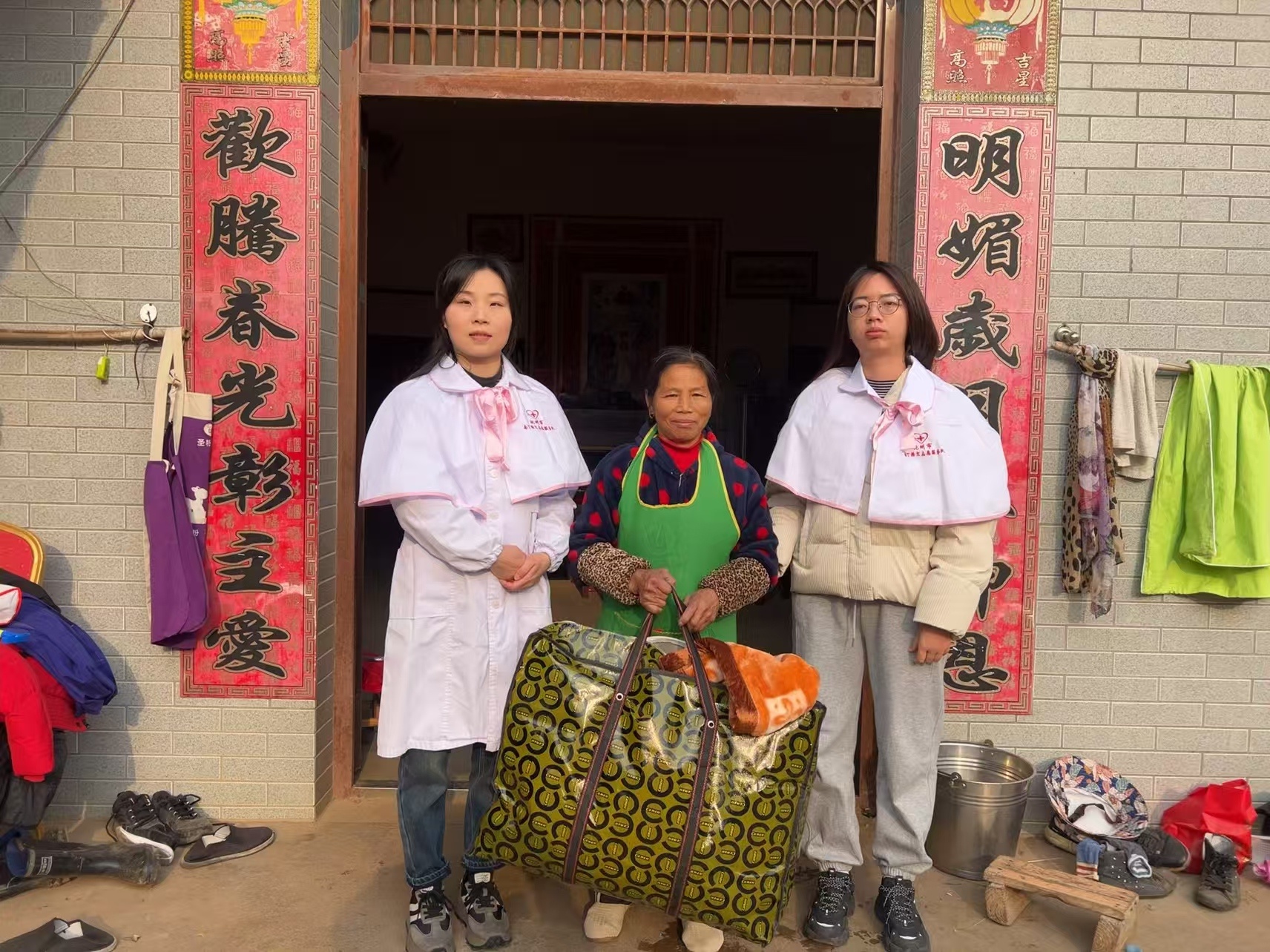 2025年抚州送温暖活动：400余人受益，爱心物资大派送！你参与了吗？  第10张