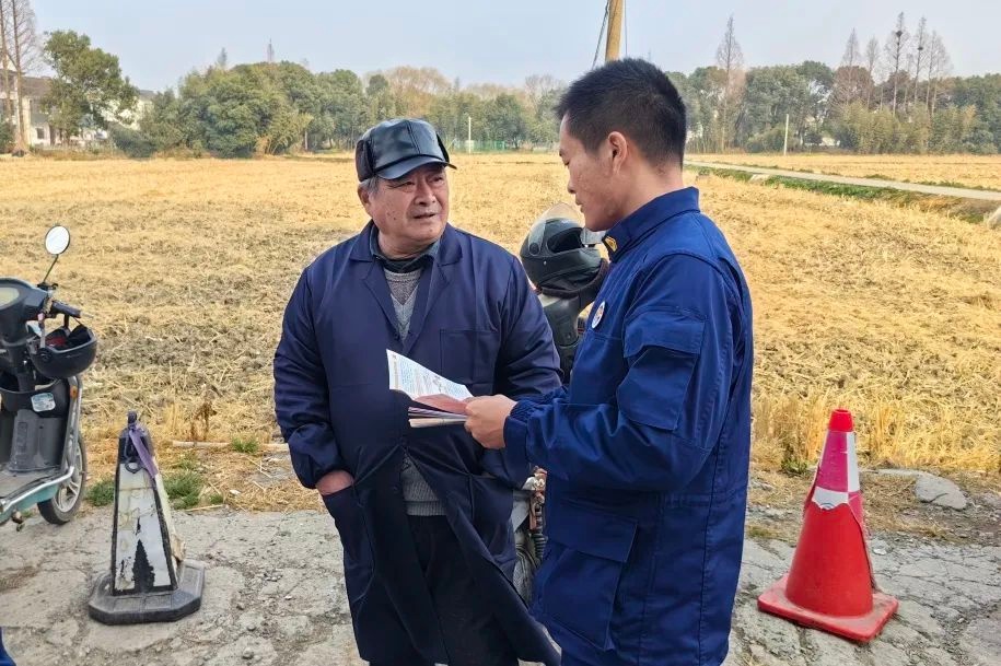 金山消防如何守护冬春安全？揭秘养老院、医院、社区的消防安全大行动  第12张