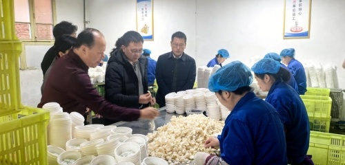 兰州总工会调研西固区，建会入会工作成效显著！下一步如何突破？  第2张