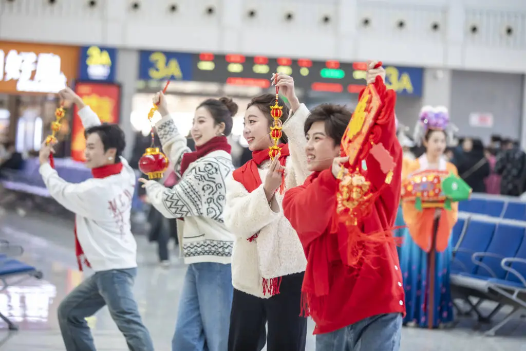 2025年春运圆满落幕！3444万人次出行，江西、福建刷新历史纪录，你参与了吗？  第6张