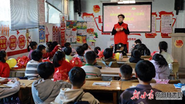 临夏市如何通过创新模式让青春在公益课堂中绽放？
