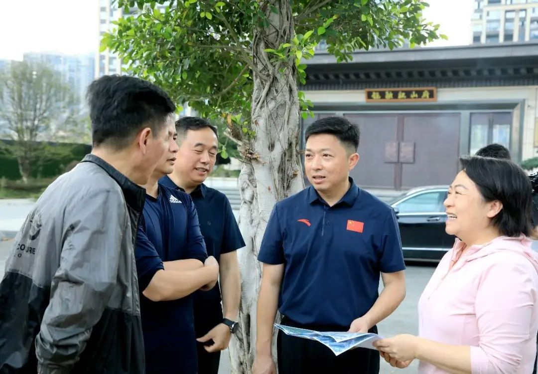 县长马登宏现场办公！板旺片区路网工程何时能惠及百姓？  第2张