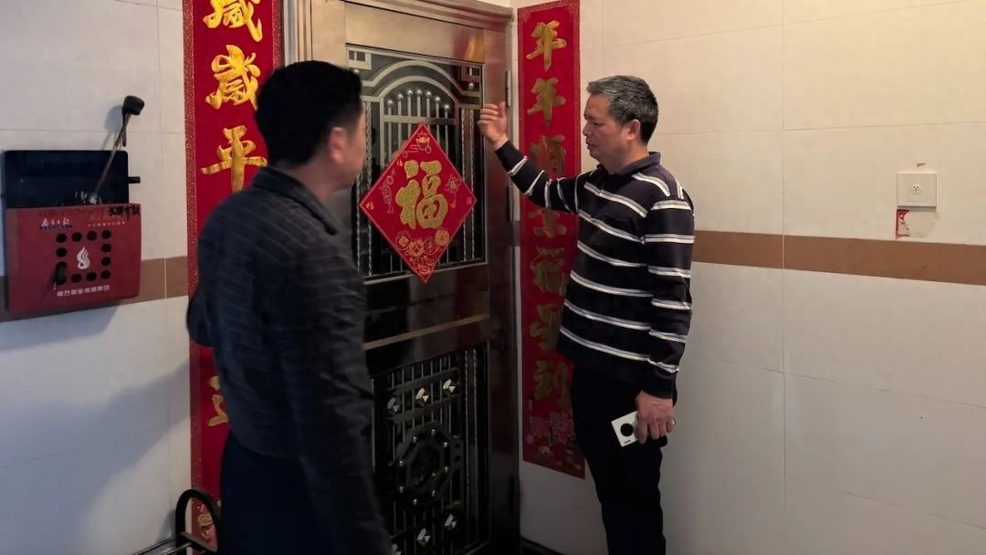 邻里纠纷竟用震楼器报复？无辜业主苦不堪言，谁来管管  第1张