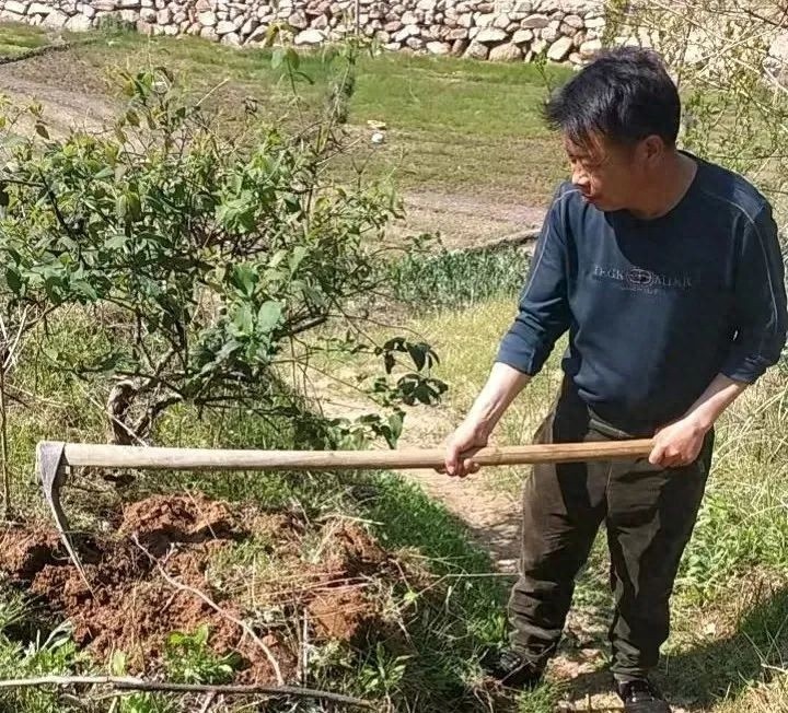 身残志坚18年！罗春生如何用残疾之躯撑起四个侄儿和巨额债务？