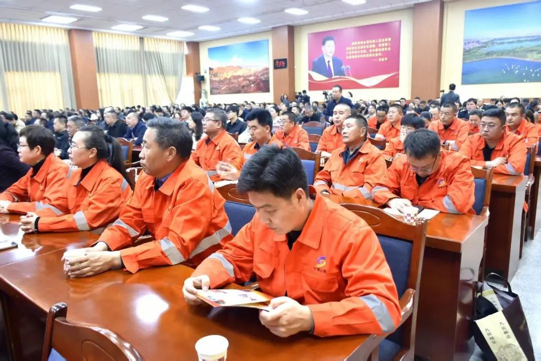八棵树精神传承者！这些公路人如何在抢险救灾中勇做先锋？  第2张