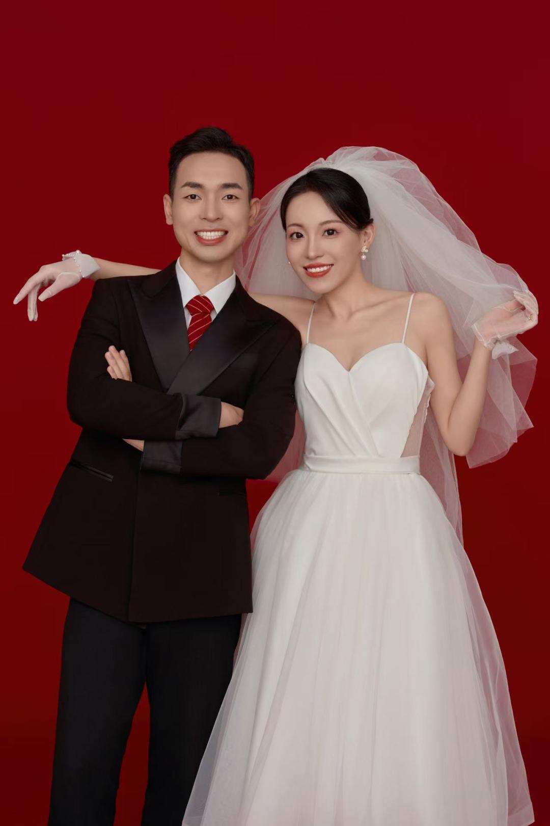 95后小夫妻婚礼不办宴席却捐16.6万助学，这样的婚礼仪式感你见过吗？  第2张