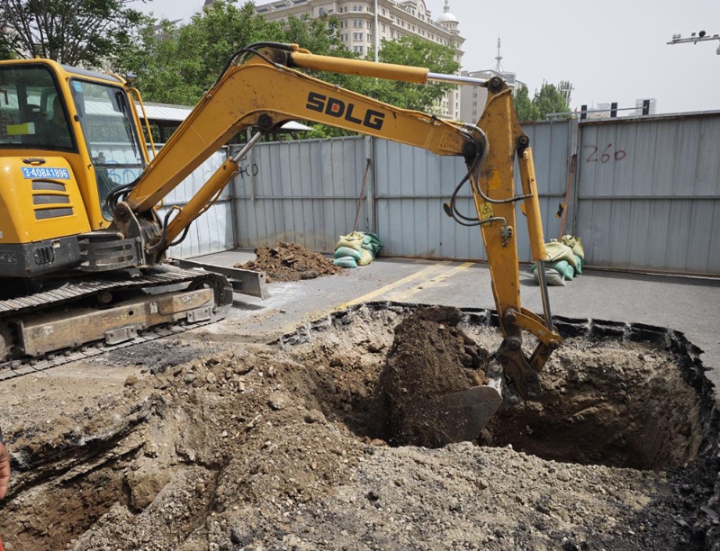 运城34条道路惊现地下空洞！你的出行安全还安全吗？  第2张