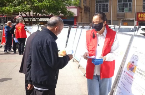 邵东市全民反诈行动震撼来袭！12块展板、300份手册教你识破骗局  第2张
