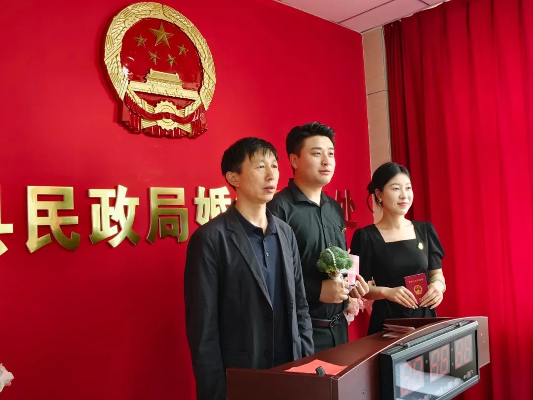 520、521结婚登记高峰！民政局这场活动有多特别？  第3张