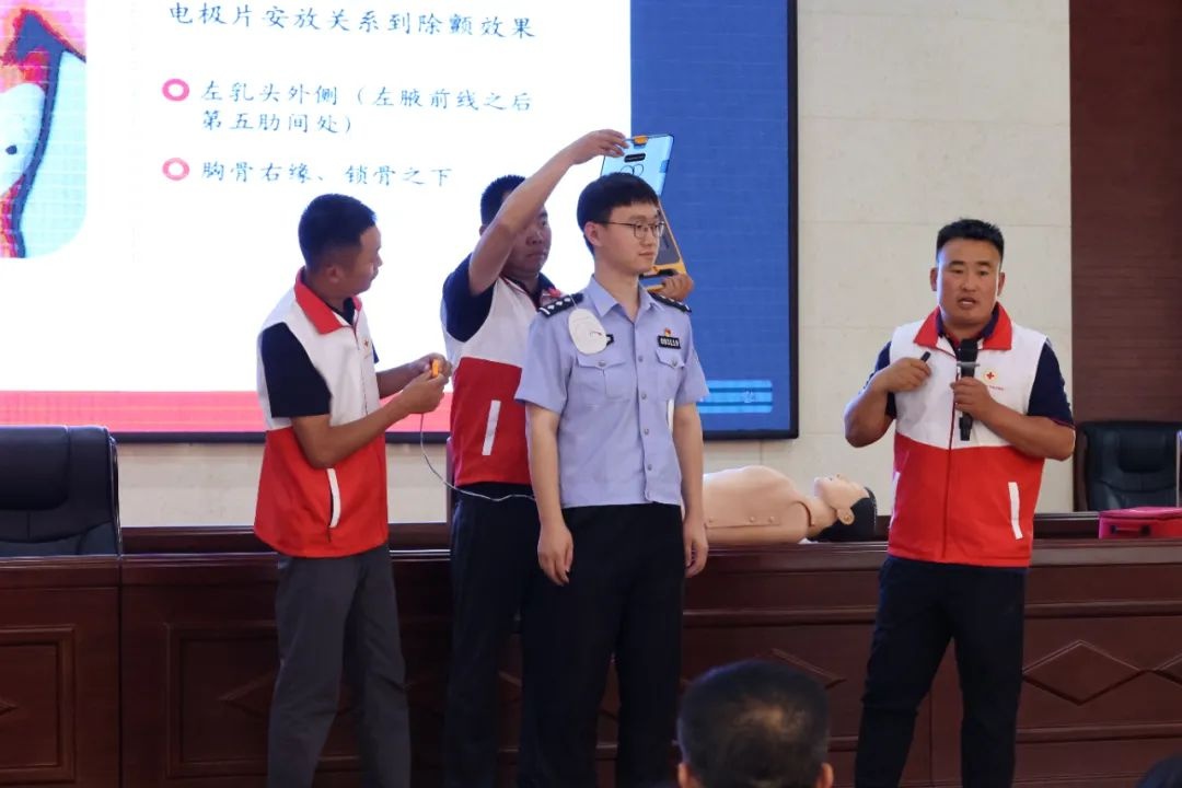 危急时刻时间就是生命！万荣县公安局为何组织应急救护培训？  第2张