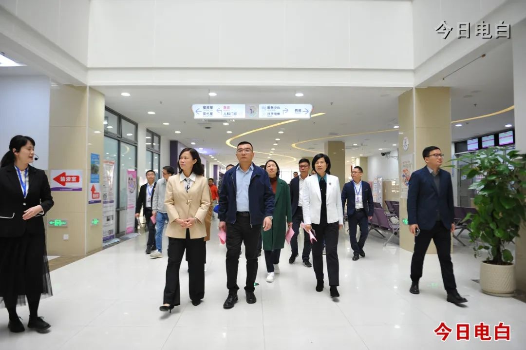 广州医科大学专家团队深入电白区妇幼保健院，未来医疗服务质量将如何提升？  第2张