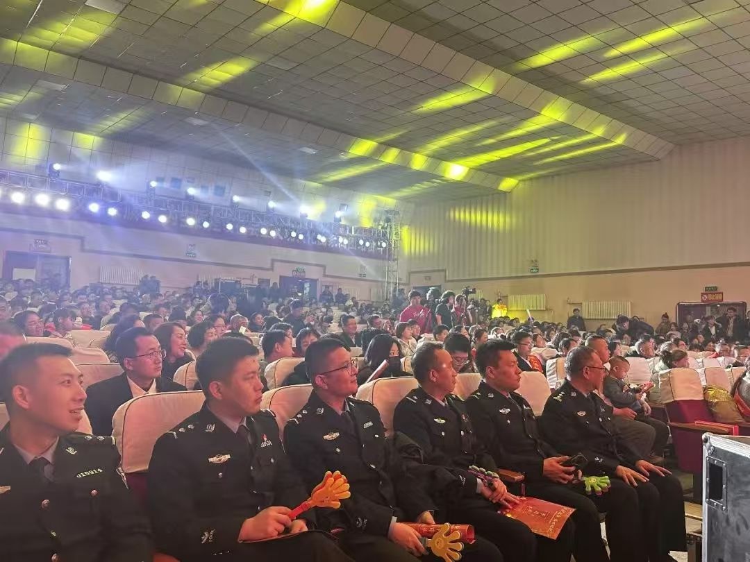 武川县2025春晚惊艳亮相！1.3万人线上线下共赏盛世欢歌，你错过了吗？  第6张