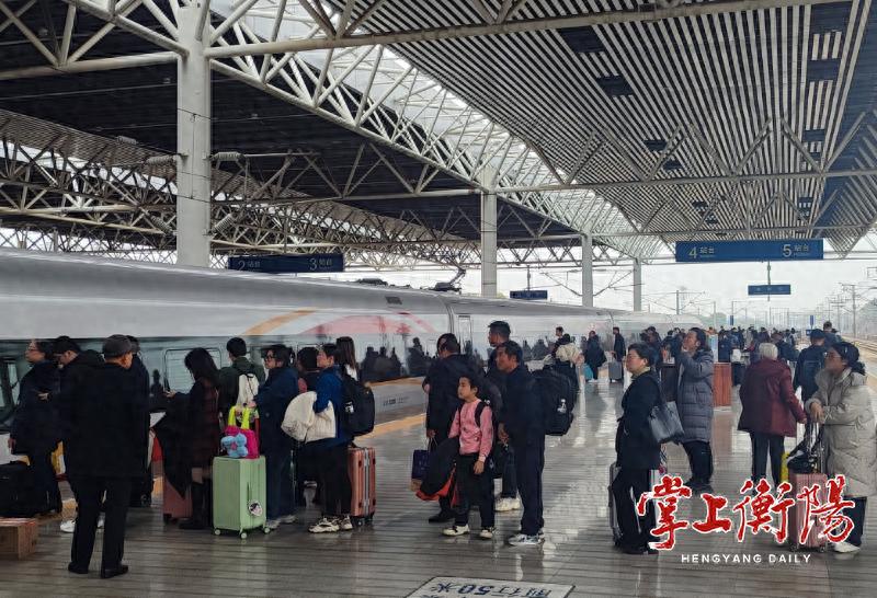 春运高峰来袭！衡阳东站如何应对24.6万旅客大潮？  第1张