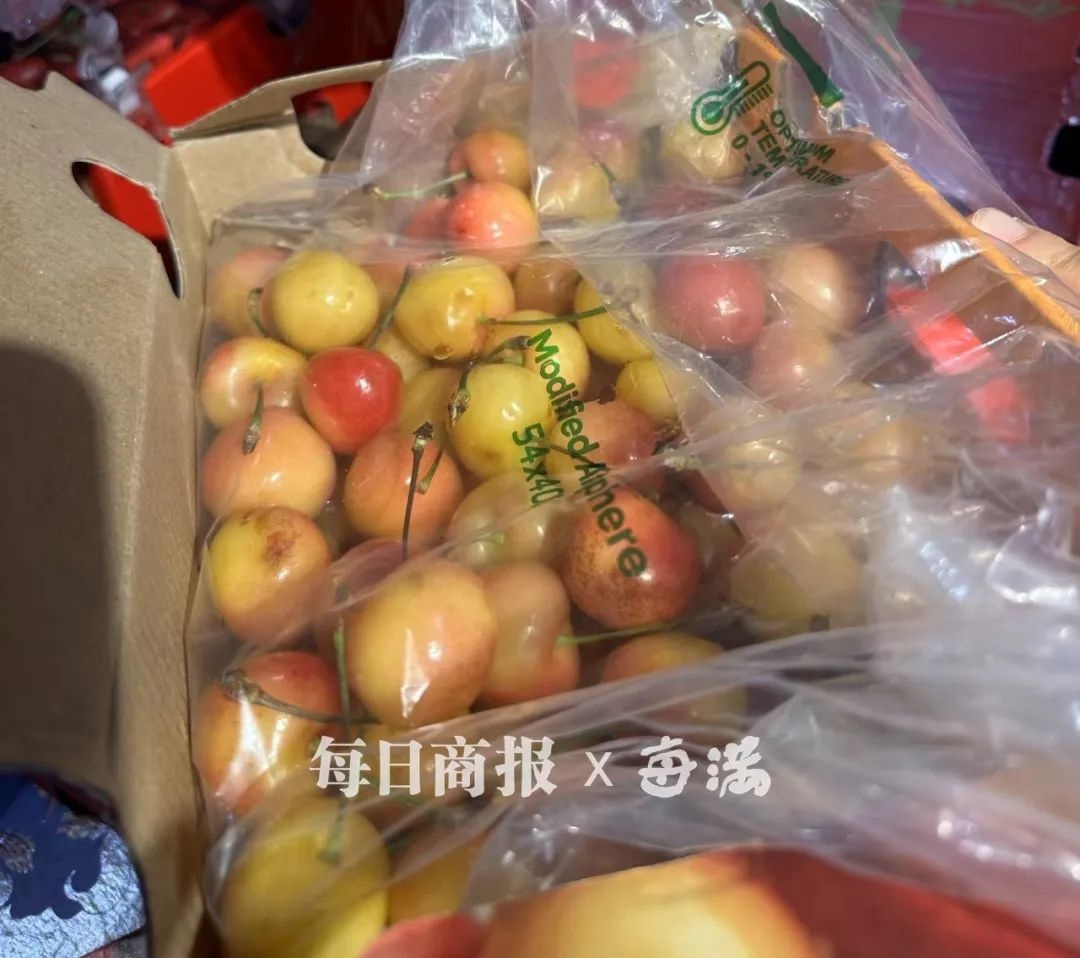 普通车厘子价格大跌，为何智利黄金车厘子仍卖到150元一斤？揭秘背后的独特魅力  第5张