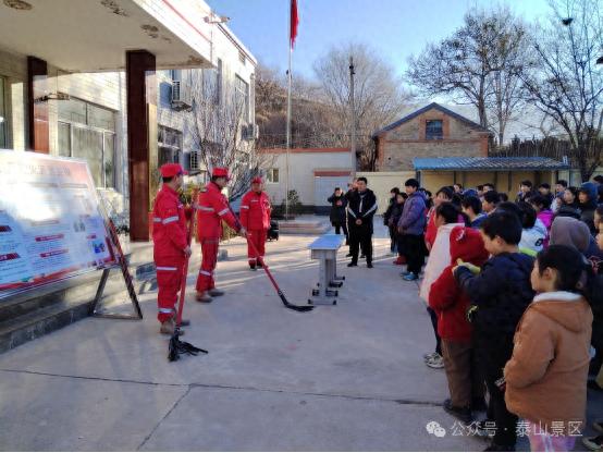 春节返乡潮来袭，如何让青少年成为森林防火的小卫士？